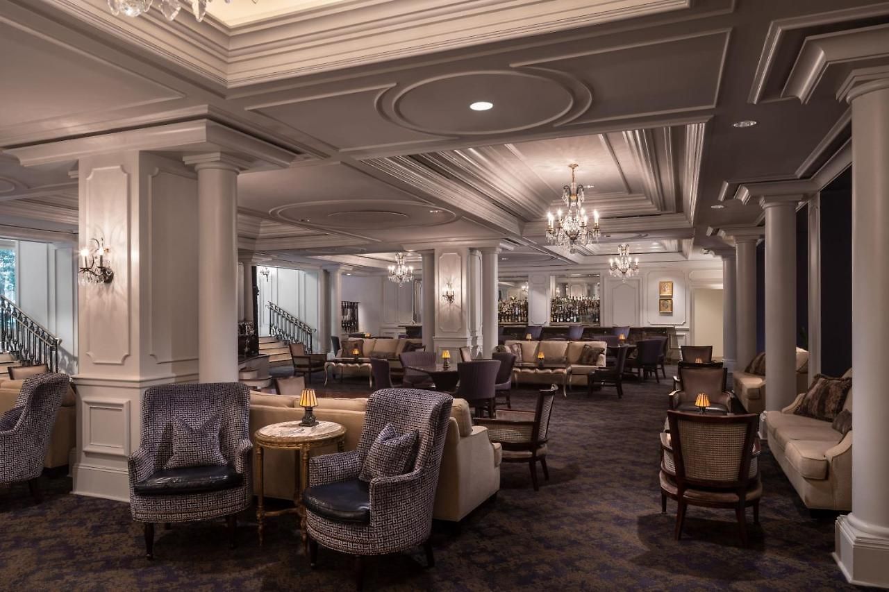 The Ritz-carlton,