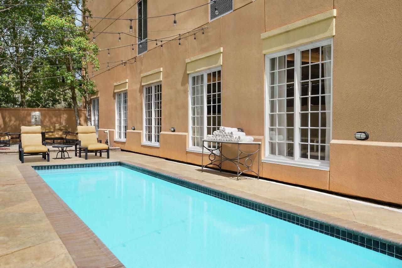 Hampton New Orleans/st.charles Ave Hotel 3*