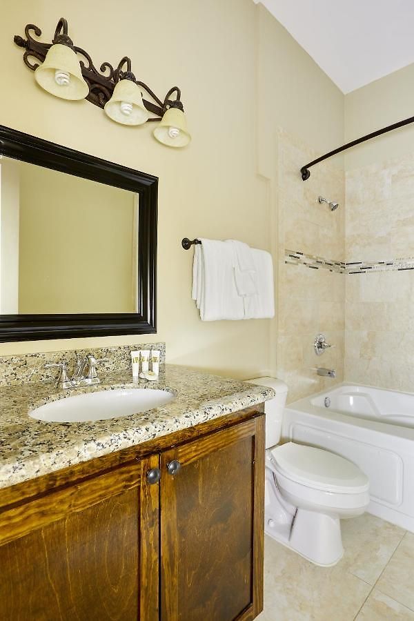 Hotel Sonder The Baronne 4*