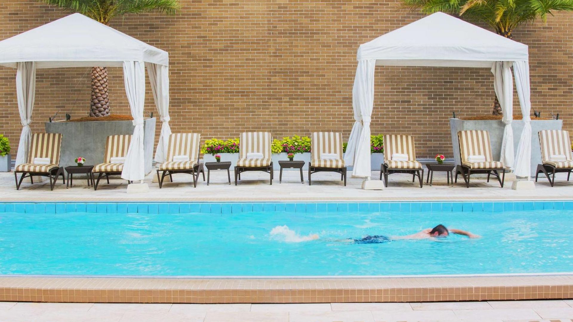Hyatt Regency 4*