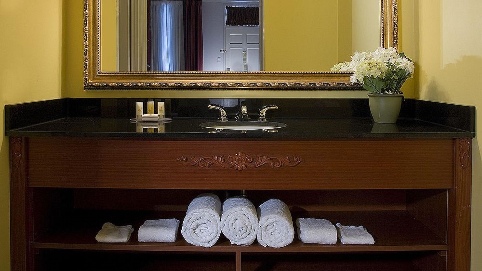 Hotel Maison Saint Charles New Orleans
