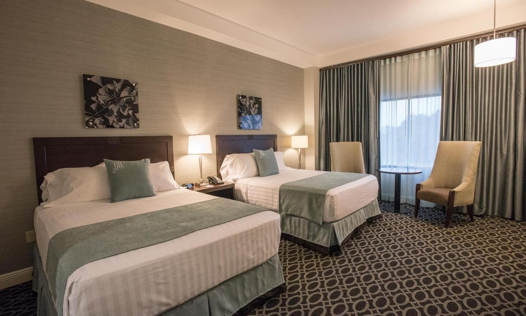 Hotel Brent House 3*