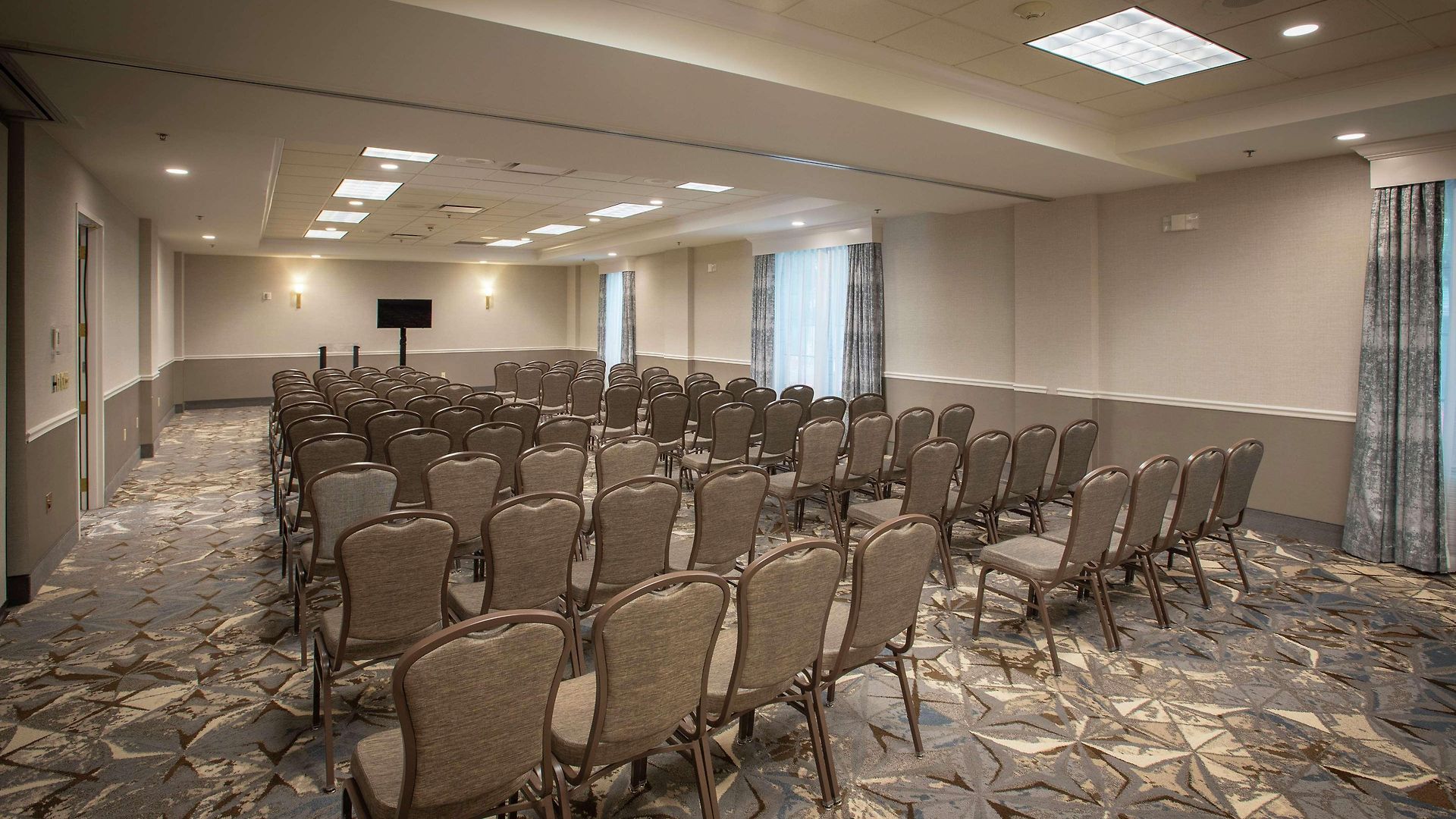 Hampton And Convention Center 3* New Orleans