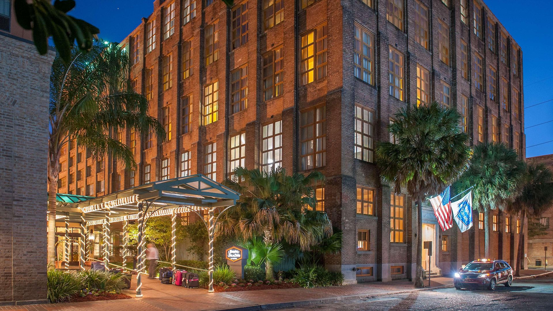 Hampton And Convention Center 3* New Orleans