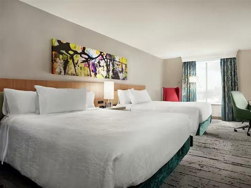 Hilton Garden Convention Center Hotel 3*