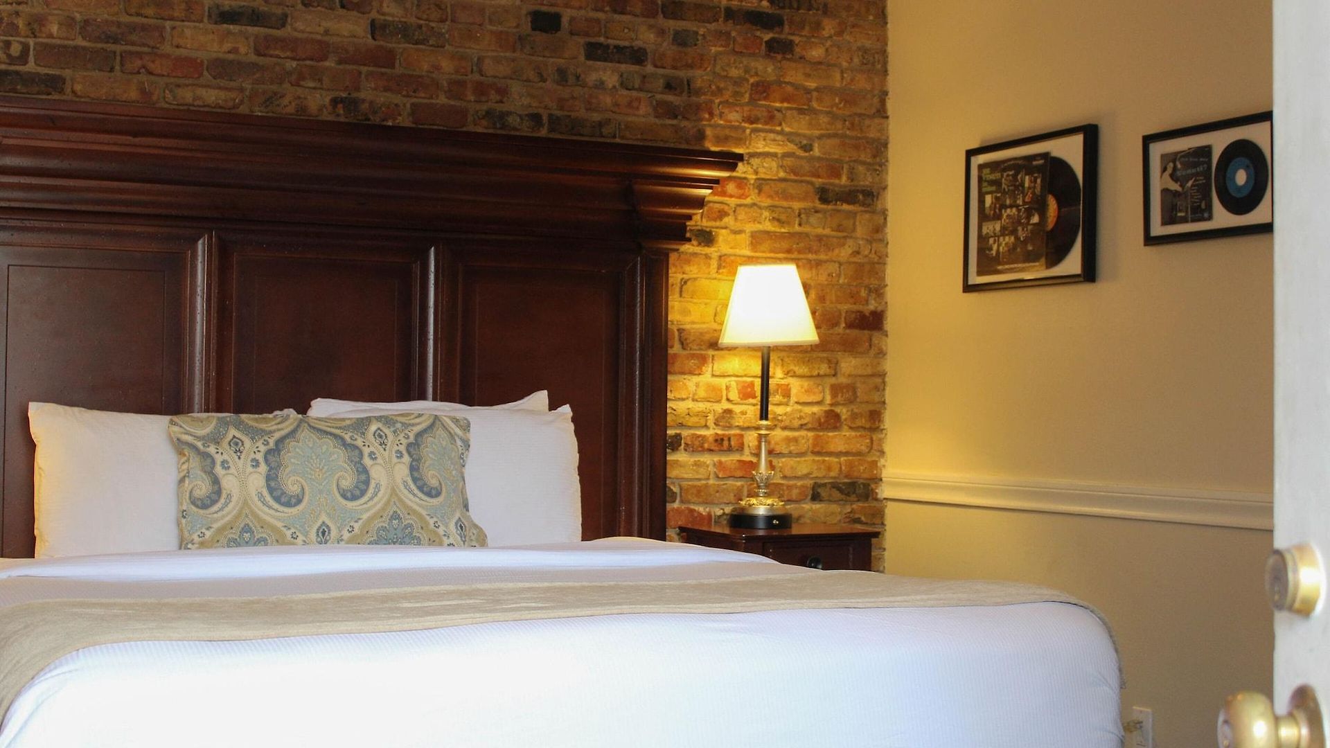 St. Pierre French Quarter Hotel