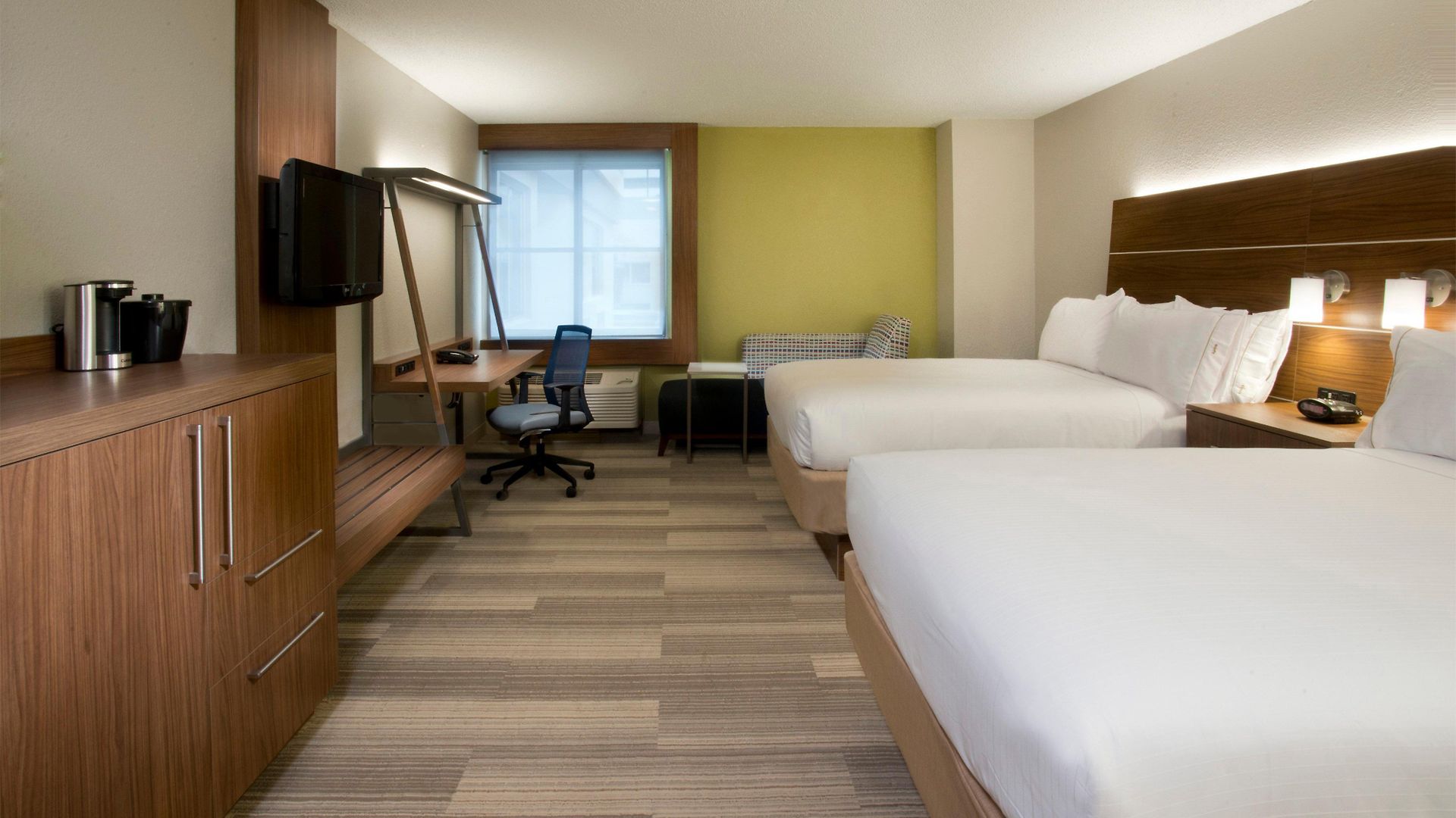 Hotel Express Downtown By Ihg 3*