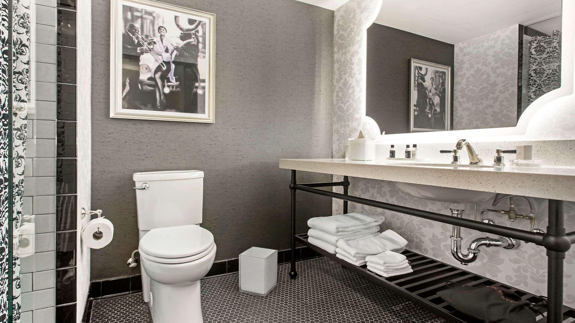 Hotel Cambria Downtown Warehouse District New Orleans