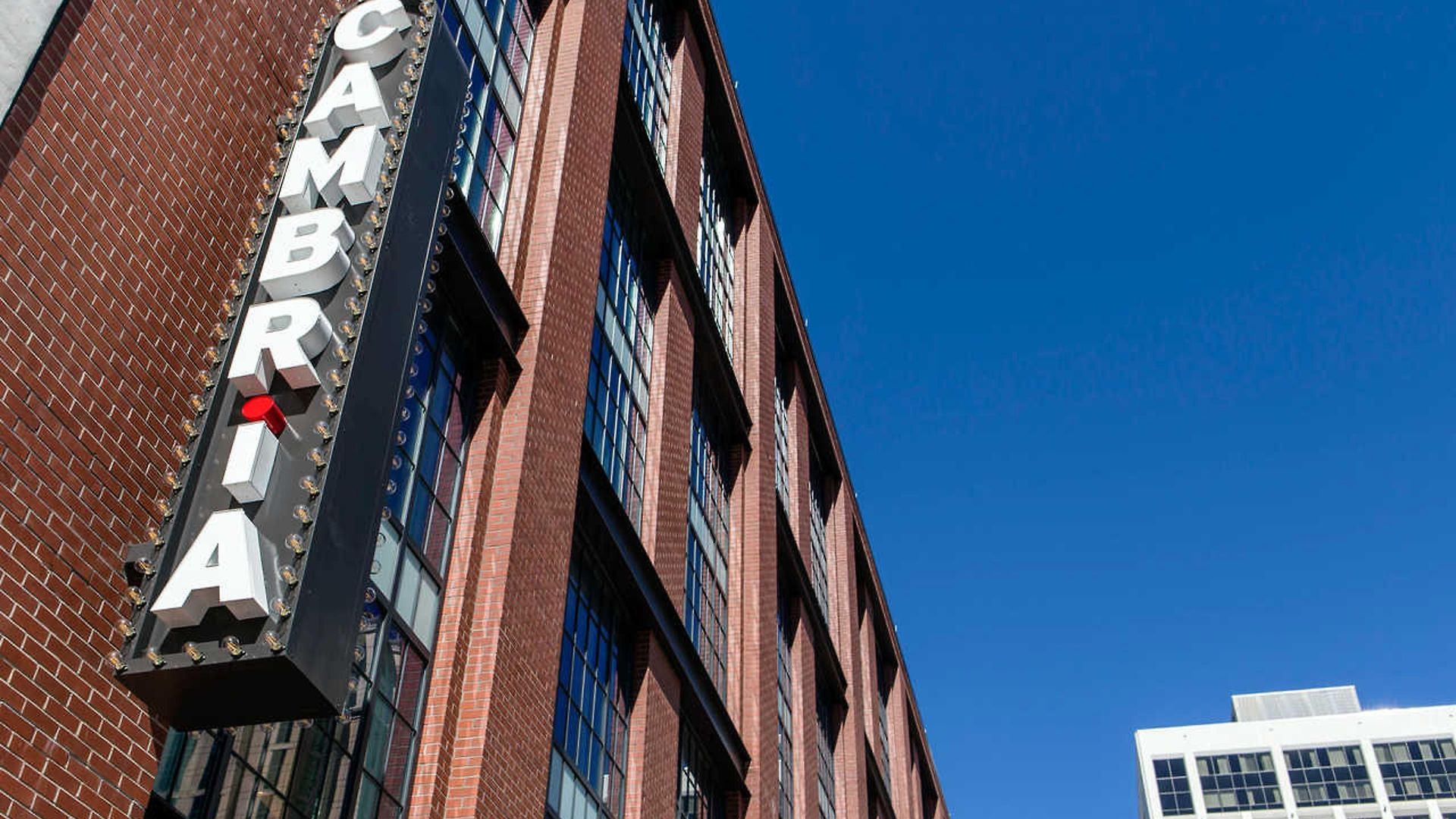 Cambria Downtown Warehouse District Hotel 4*