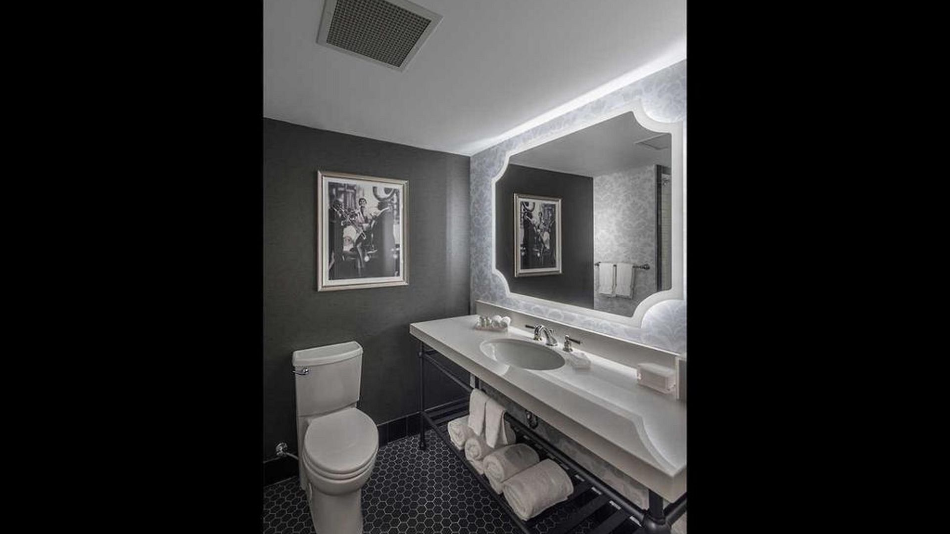 Hotel Cambria Downtown Warehouse District New Orleans