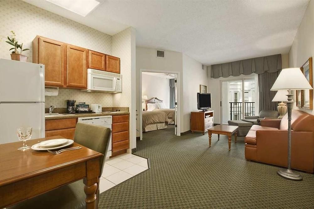 Hotel Homewood By Hilton New Orleans