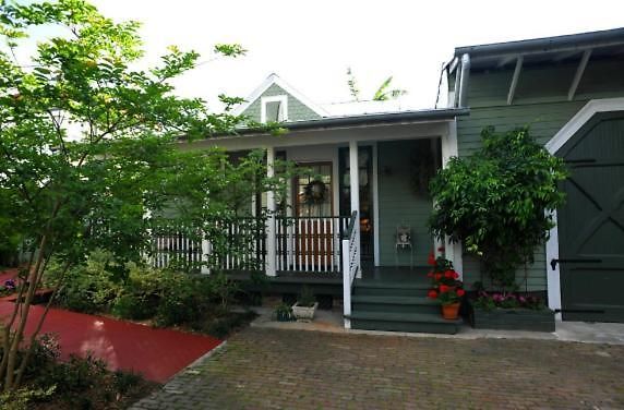 Bed & Breakfast Five Continents 3*