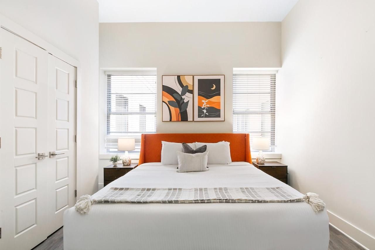 Spacious 4b Oasis Steps From French Quarter - Your Nola Dream Awaits!