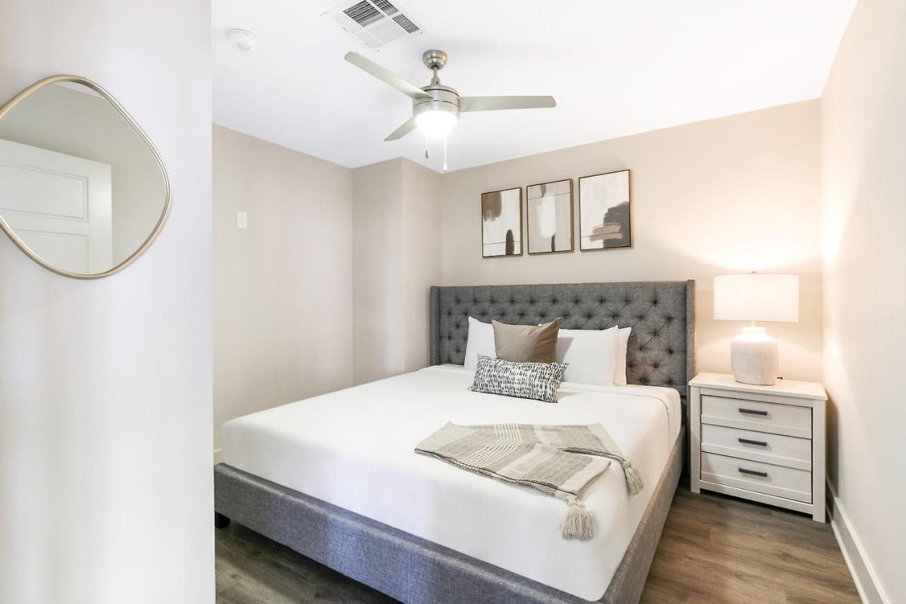 Spacious 4b Oasis Steps From French Quarter - Your Nola Dream Awaits!