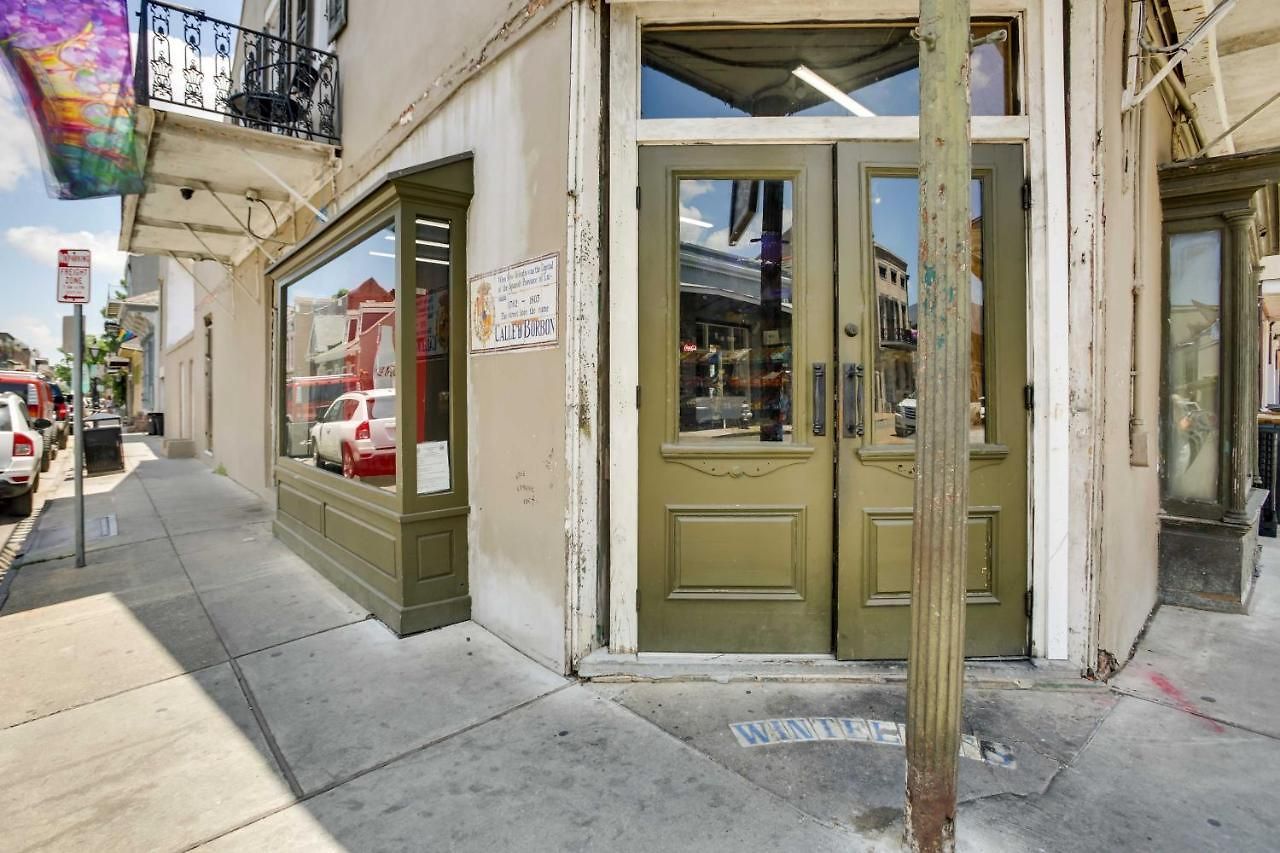 Modern On Bourbon Street! Apartment New Orleans