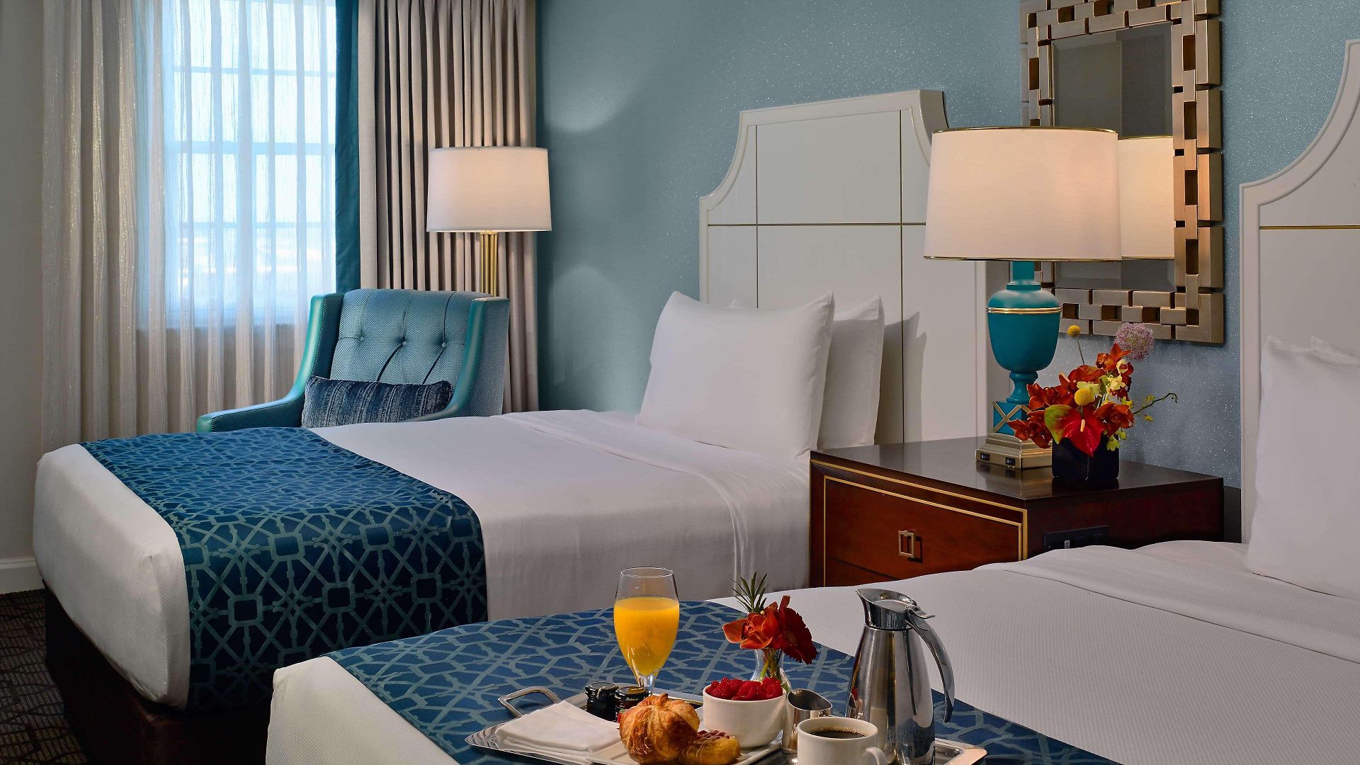 The Royal Sonesta 5*