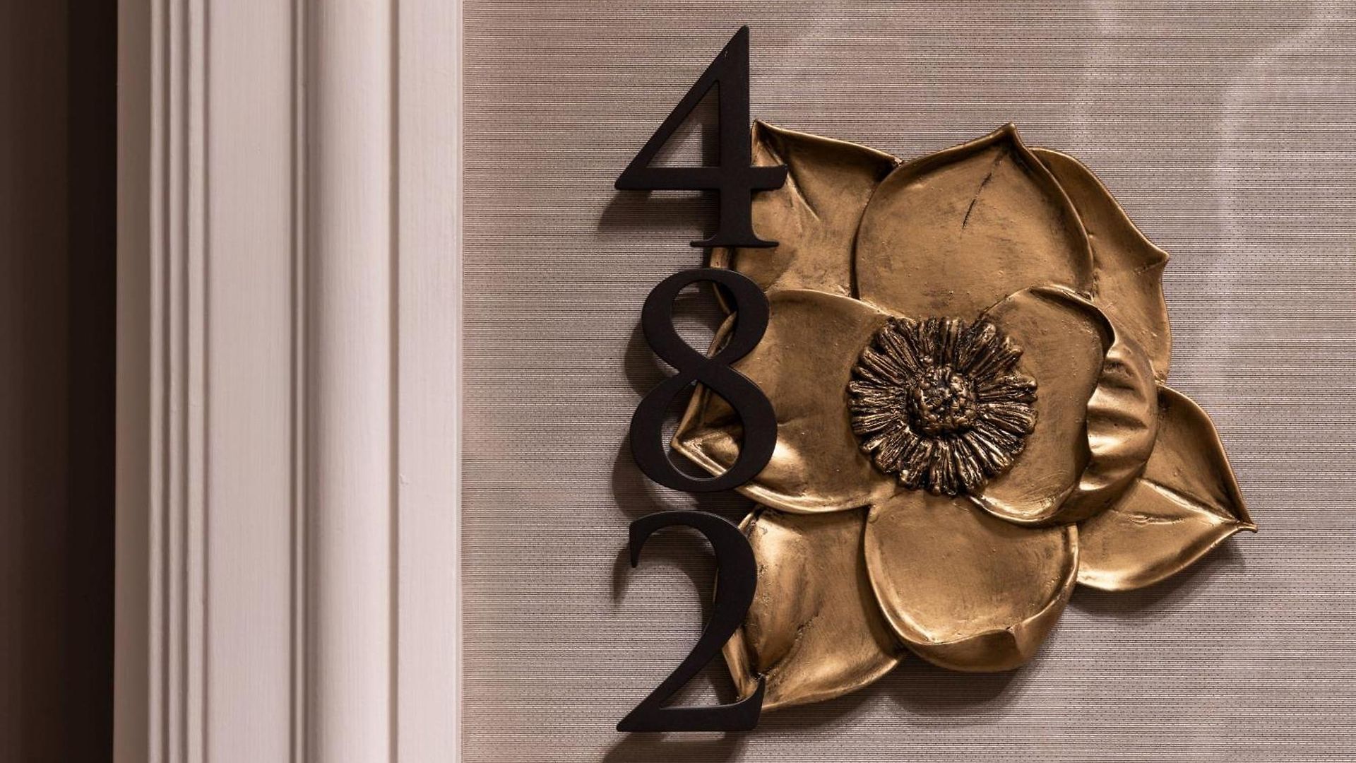 The Ritz-carlton, Hotel 5*