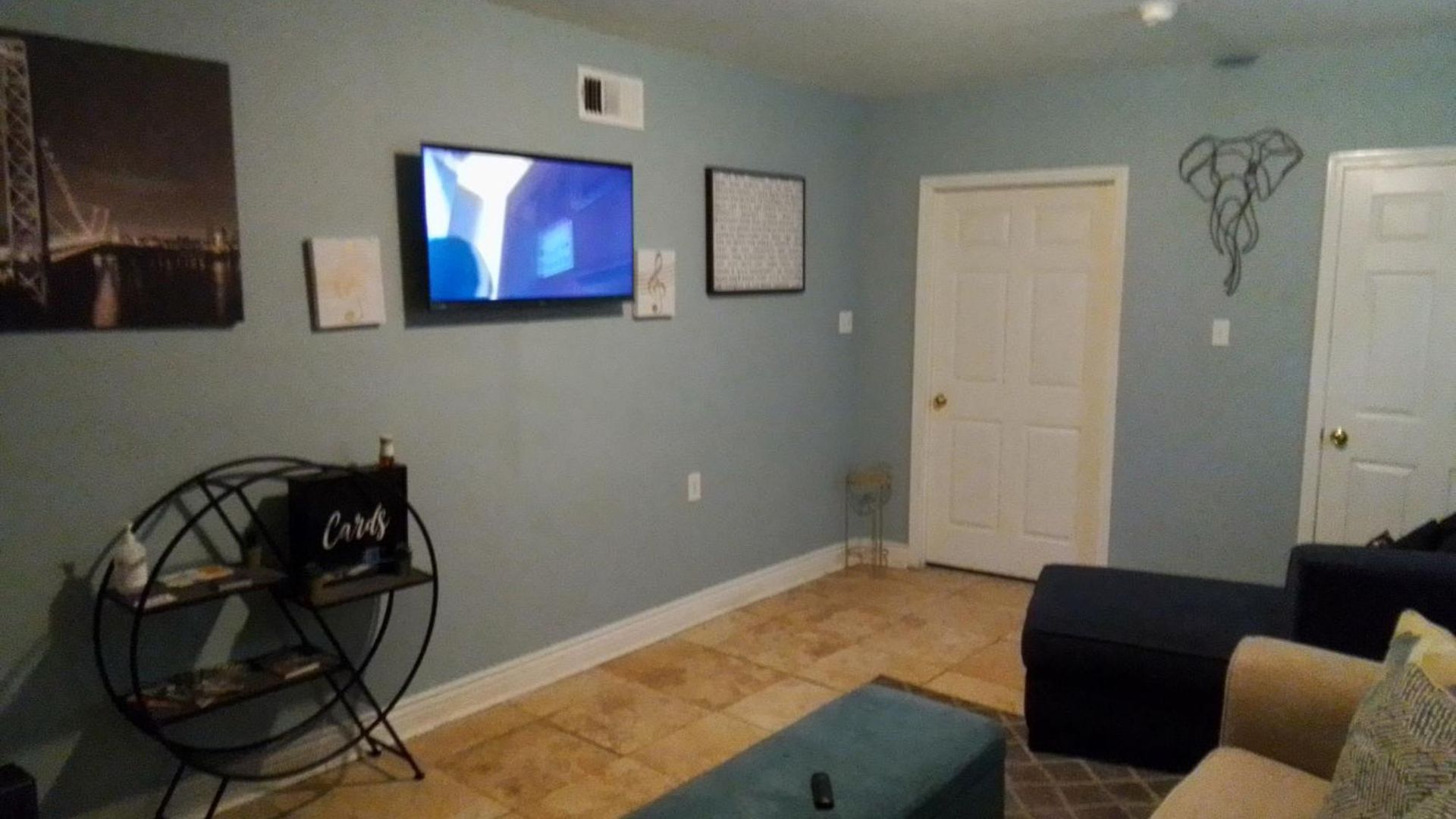 Cozy 2-bedroom Unit In Beautiful With Wifi, Ac Apartment New Orleans