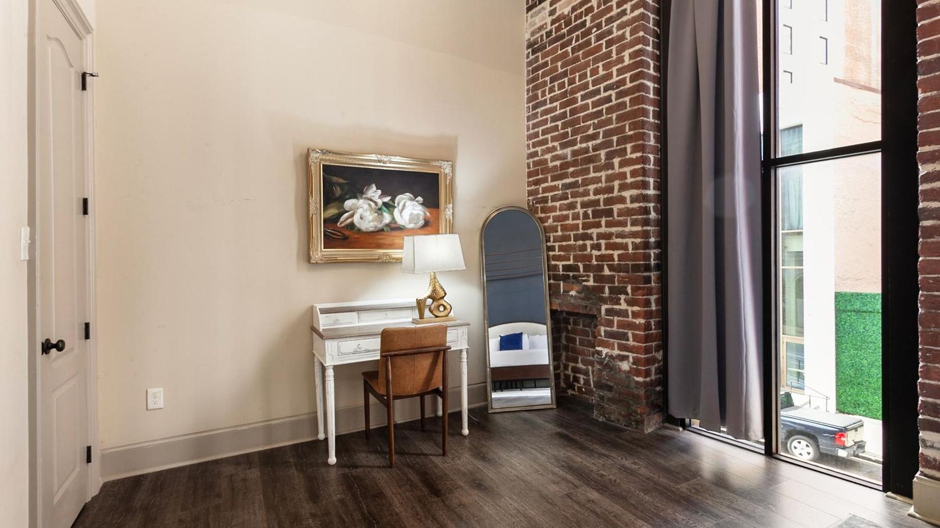 Chuck's Place 2*
