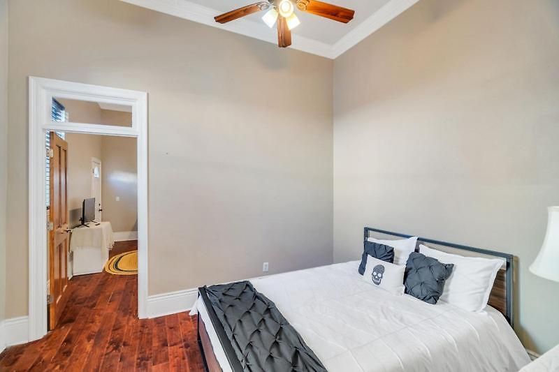 Spacious Centrally Located Apartment New Orleans