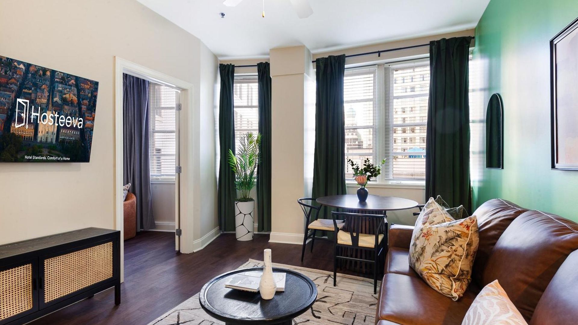 Spacious Modern Near French Quarter Apartment