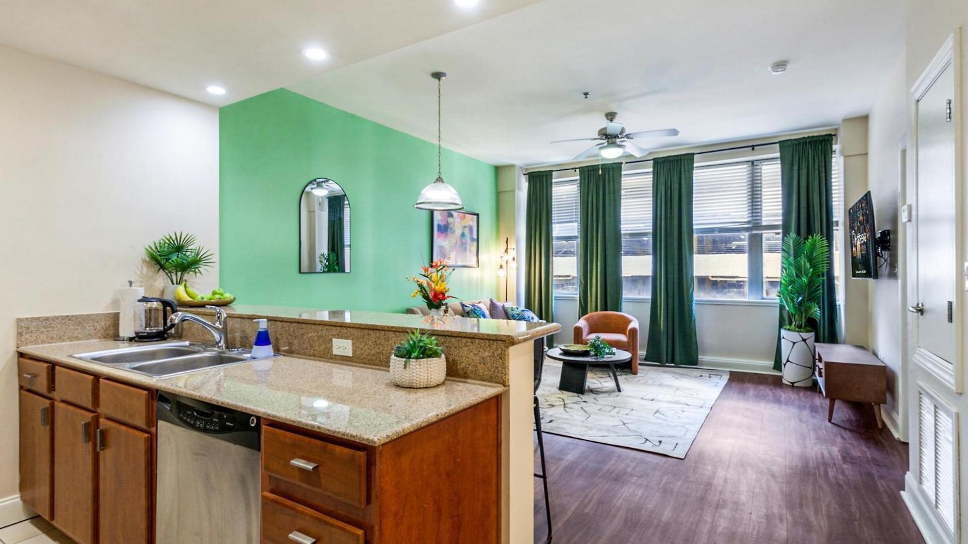 Apartment Spacious Modern Near French Quarter *