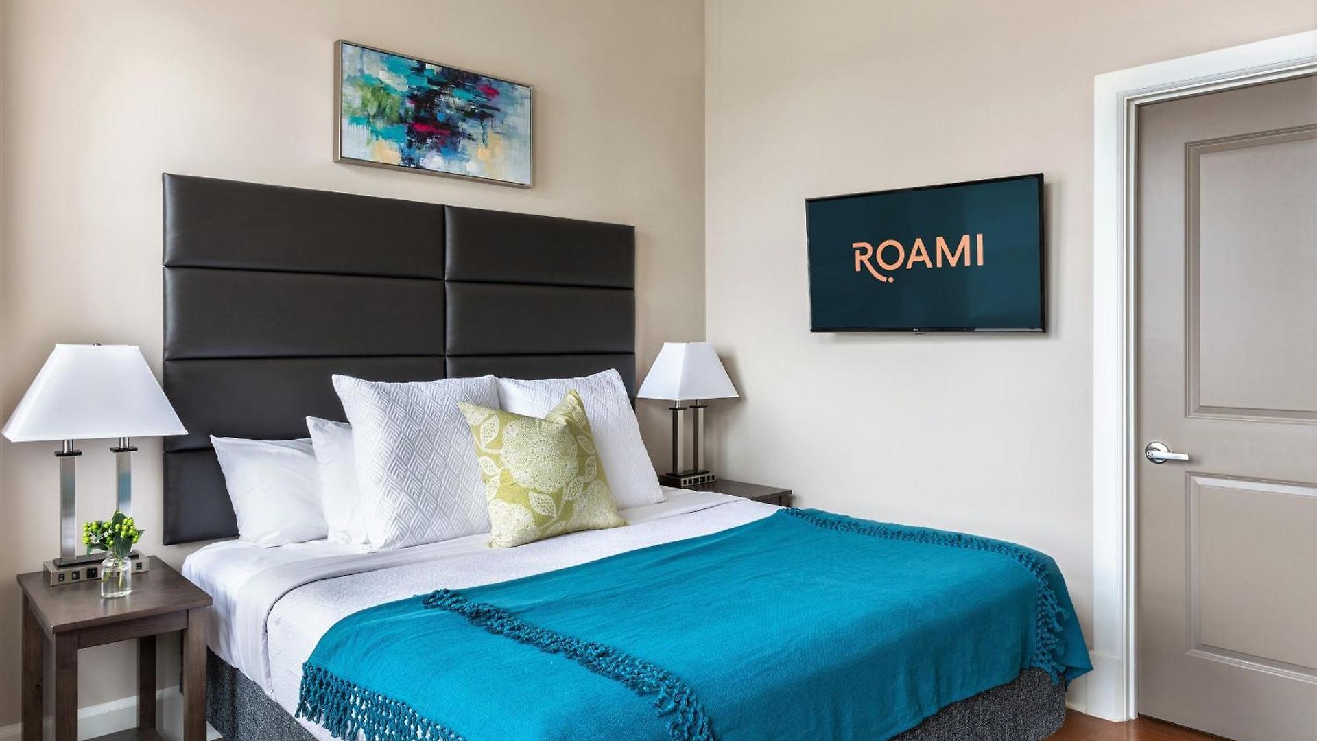 Roami At Hibernia Tower Apartment New Orleans