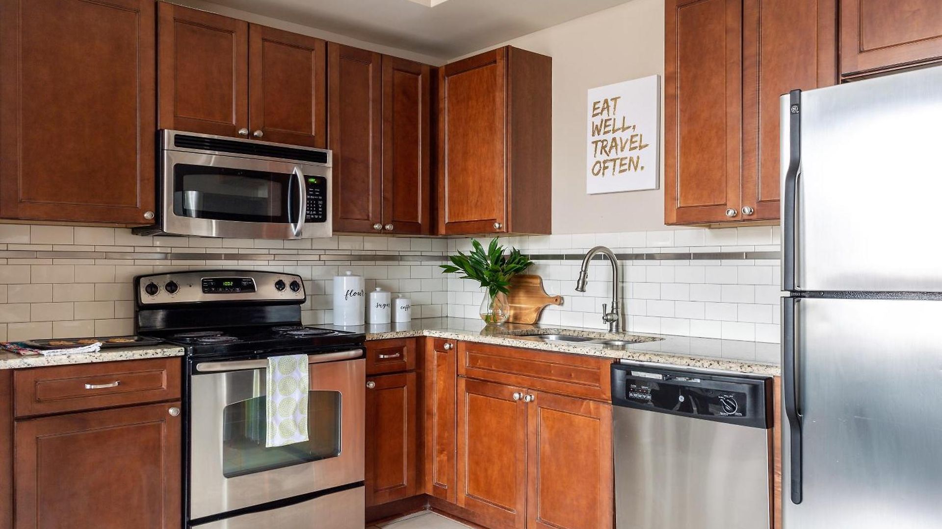 Apartment Roami At Hibernia Tower *