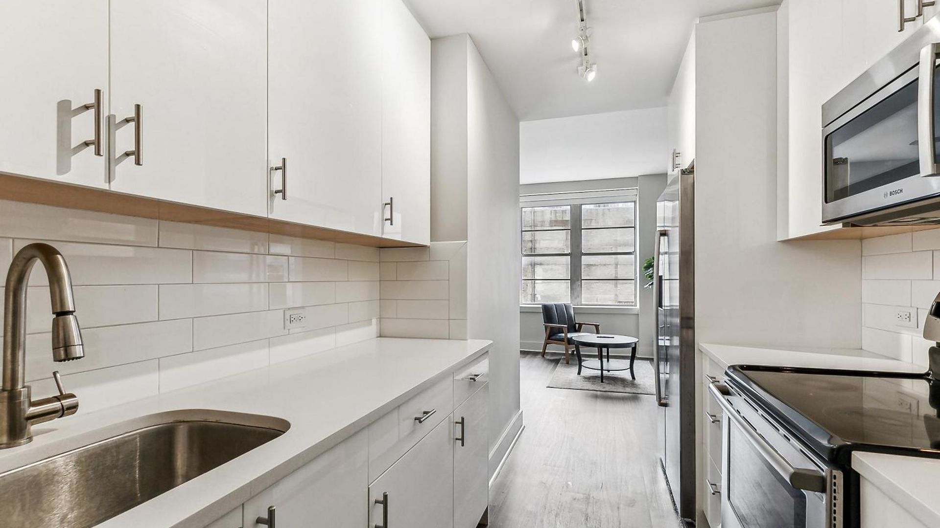 Upscale And Penthouses Close To Canal And Bourbon St New Orleans