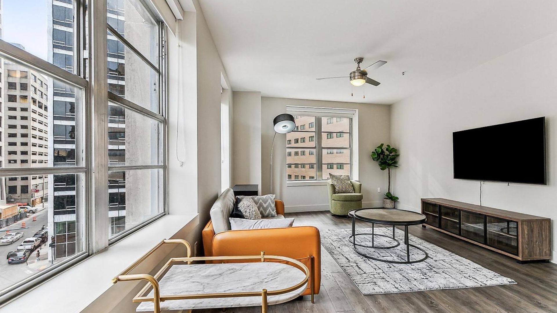 Upscale And Penthouses Close To Canal And Bourbon St Apartment *