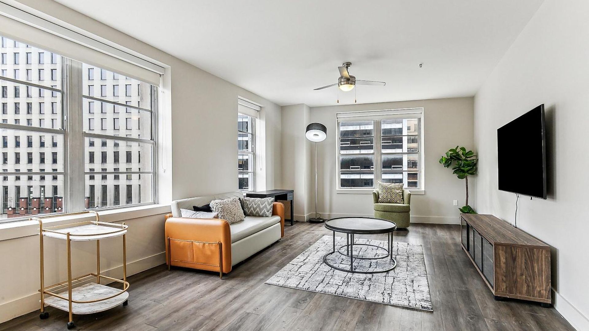 Upscale And Penthouses Close To Canal And Bourbon St Apartment New Orleans