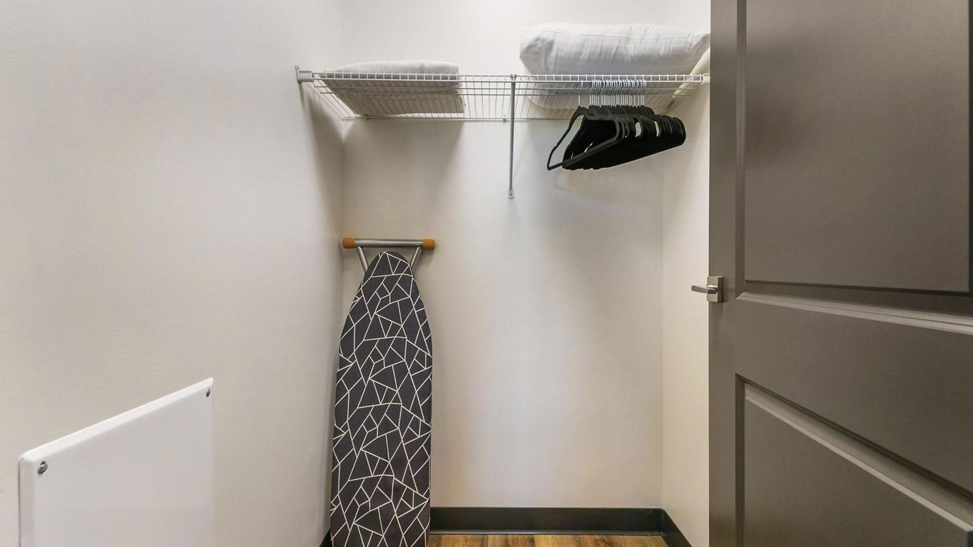 Apartment The Pelican By Hosteeva New Orleans