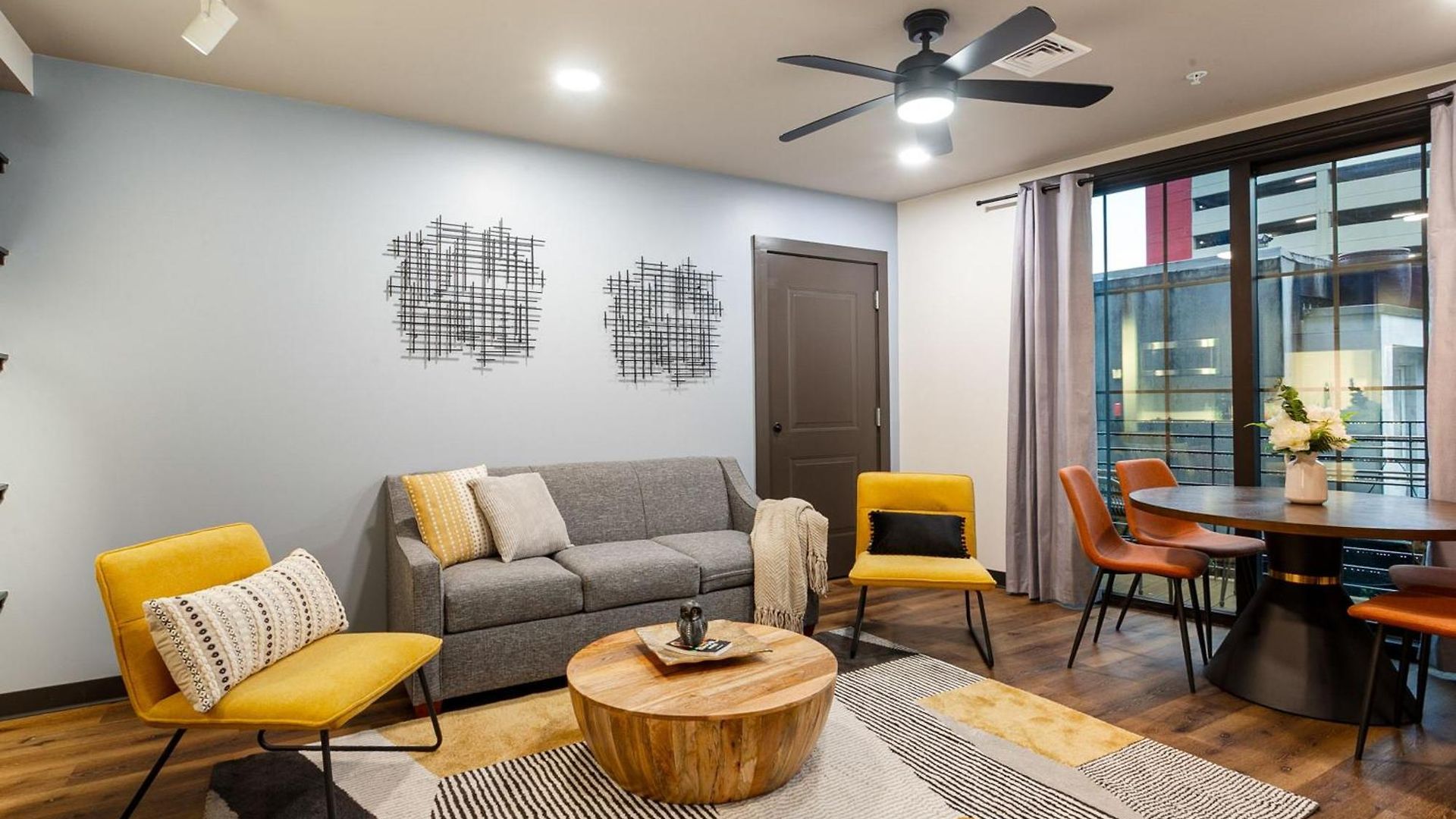 The Pelican By Hosteeva Apartment *