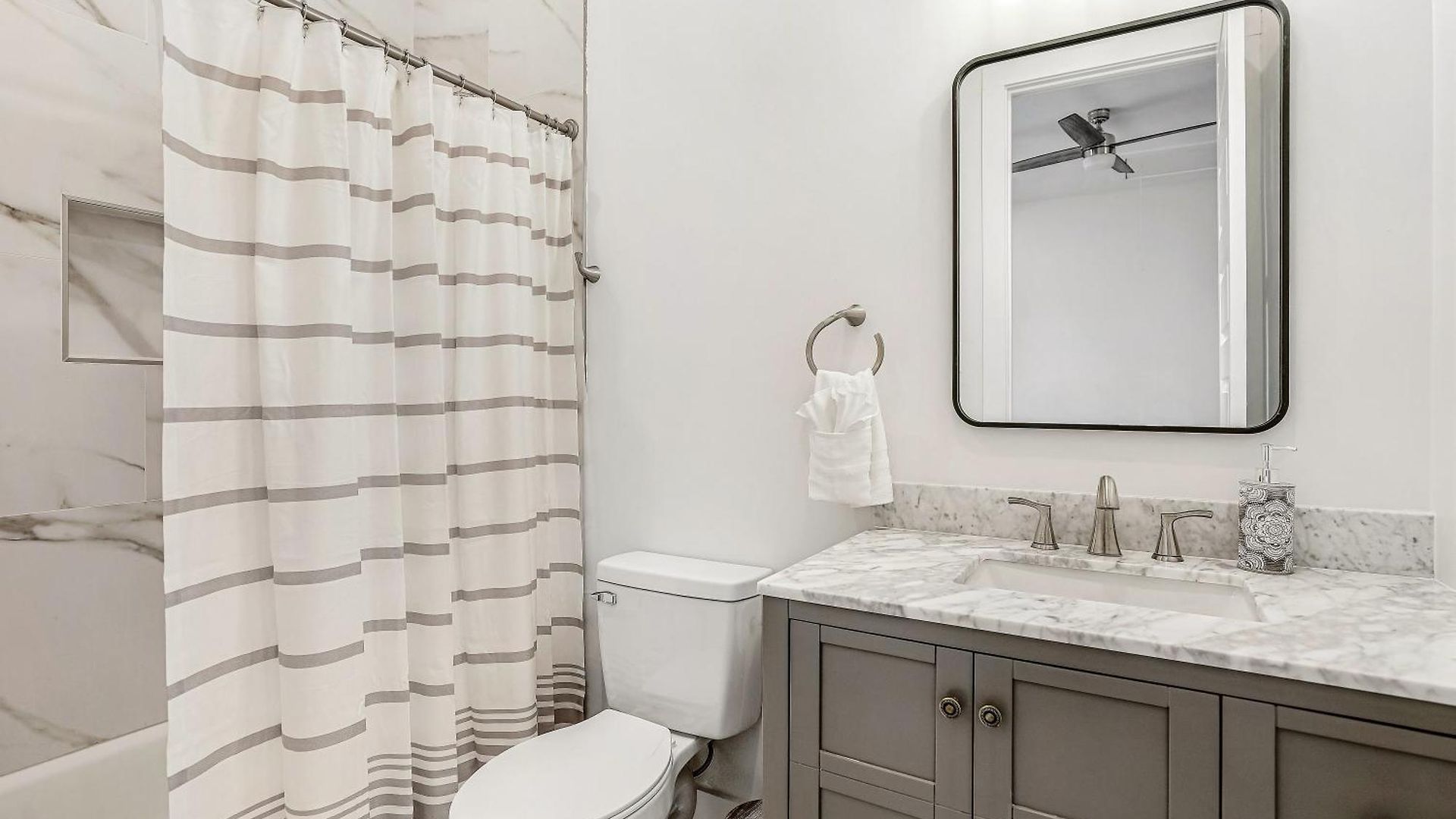 New 4 Bed Luxury House W/private Heated Pool * New Orleans