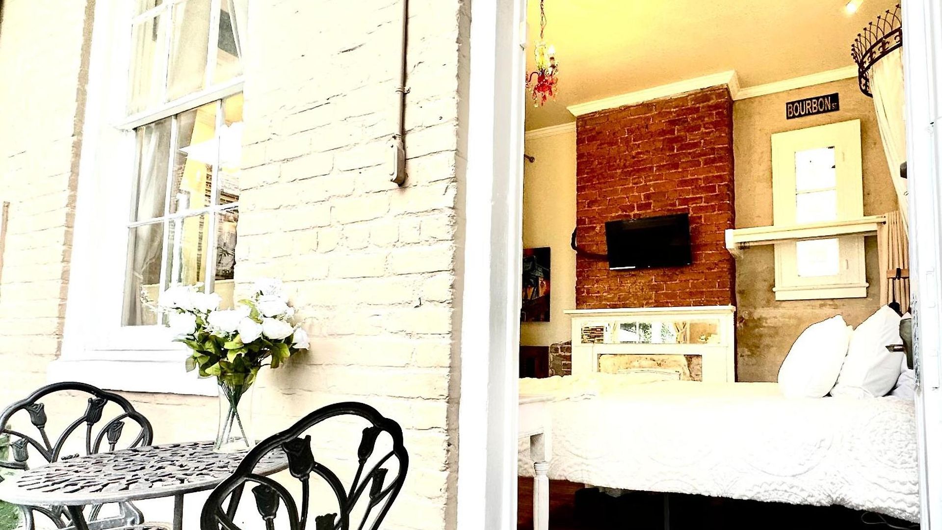 Fleur De Lis Mansion Bed & Breakfast 4*