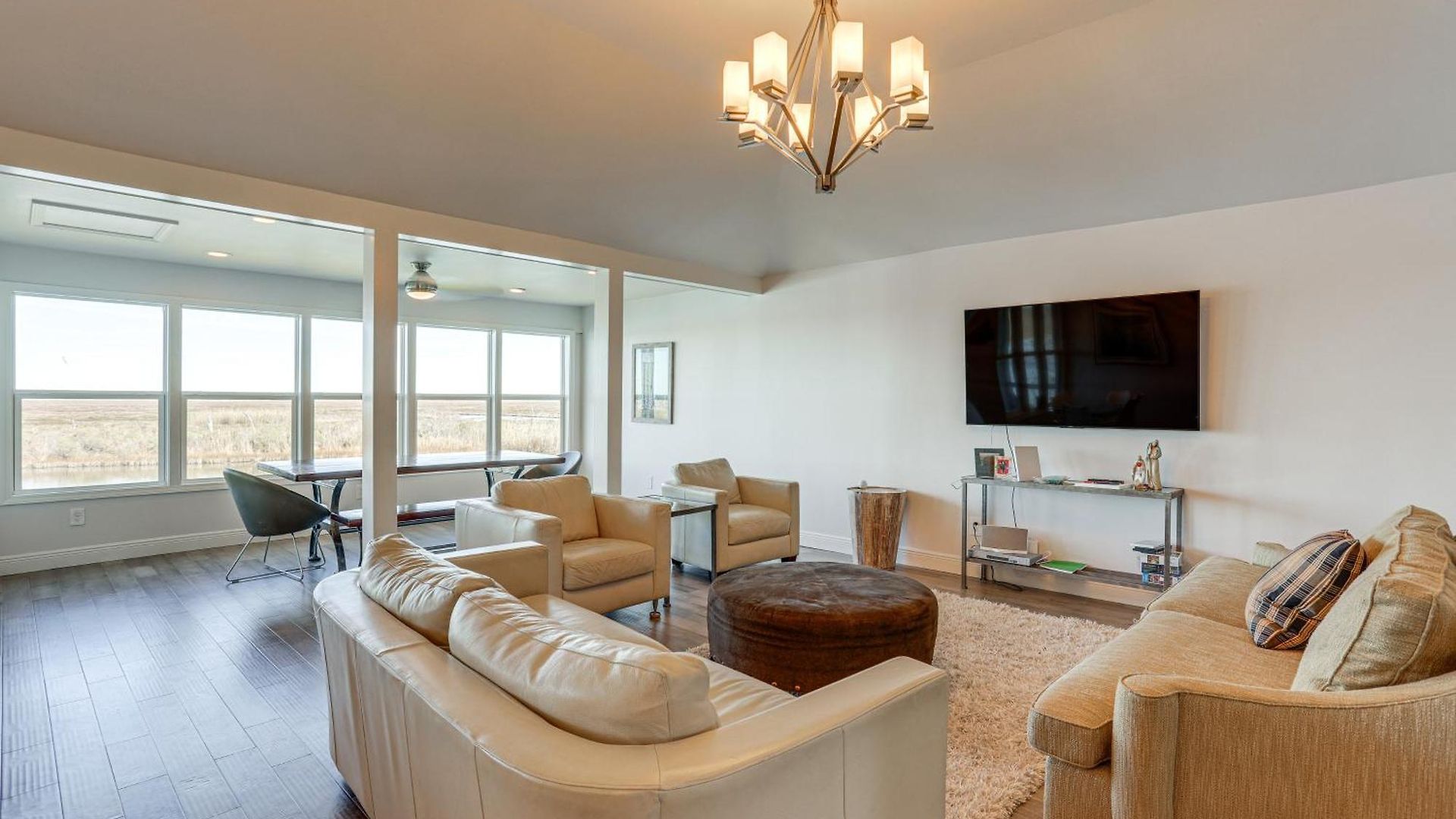 Holiday home Waterfront Nola Gem W/ Boat Dock & Lift New Orleans