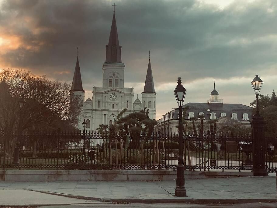 Holiday home The Dragonfly Treme-close To French Quarter-heated Salt Pool