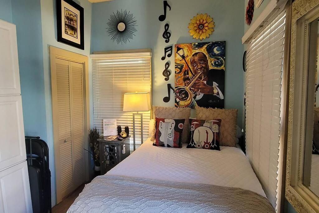Apartment Jazzy Studio In A Great Location *
