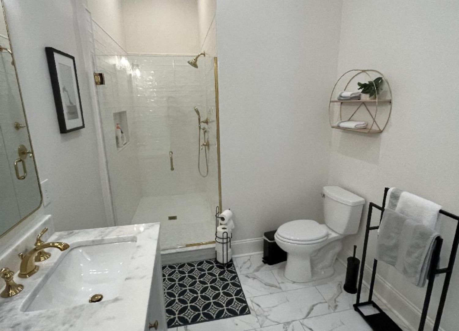 Entire Spacious Vacation - 1 Mile To Attractions Villa *