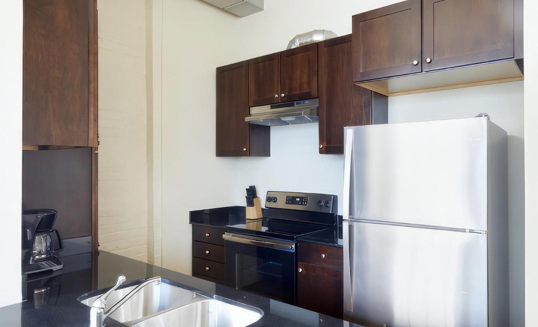 Constance Lofts By Black Swan *