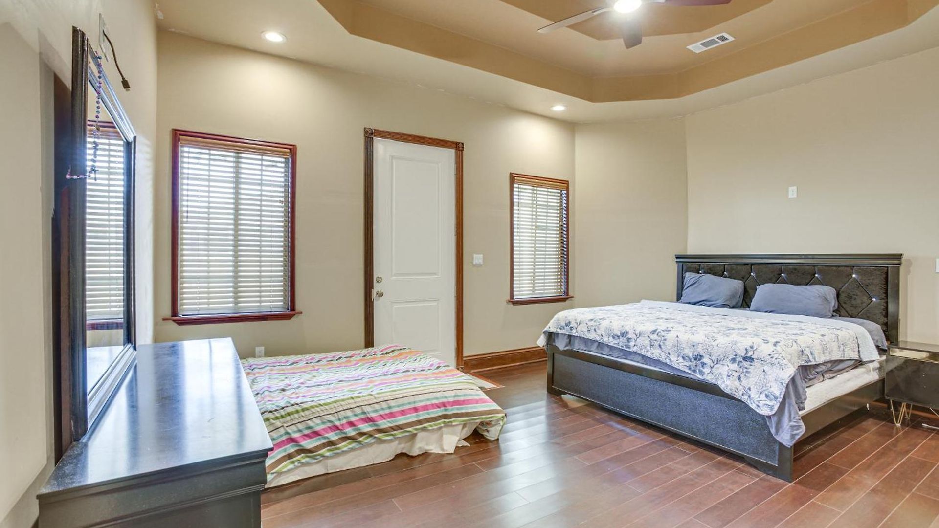 Holiday home Easy Dtwn Nola Commute! Elegant W/ Yard