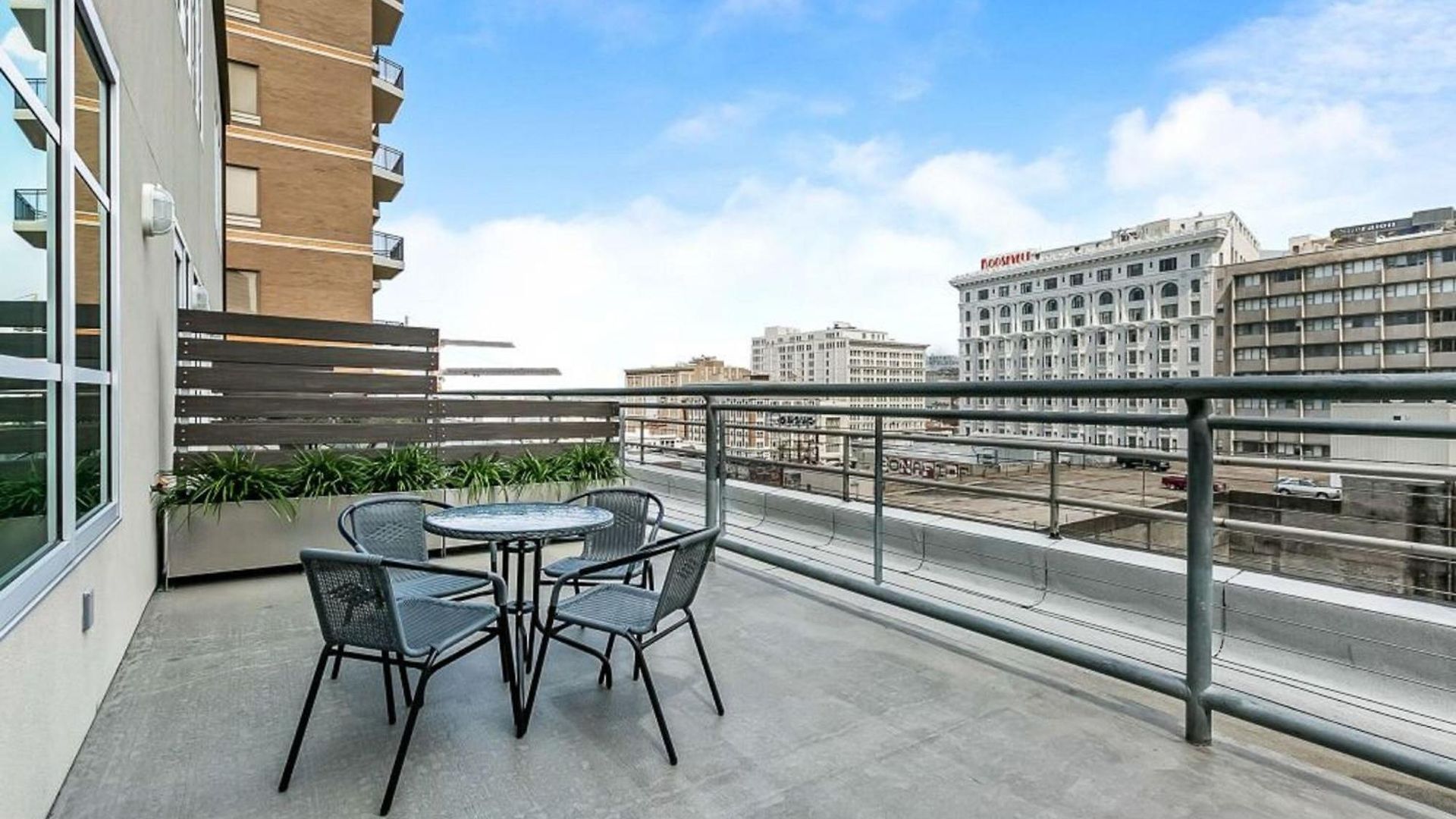 Apartment Upscale And Penthouses Close To Canal And Bourbon St New Orleans