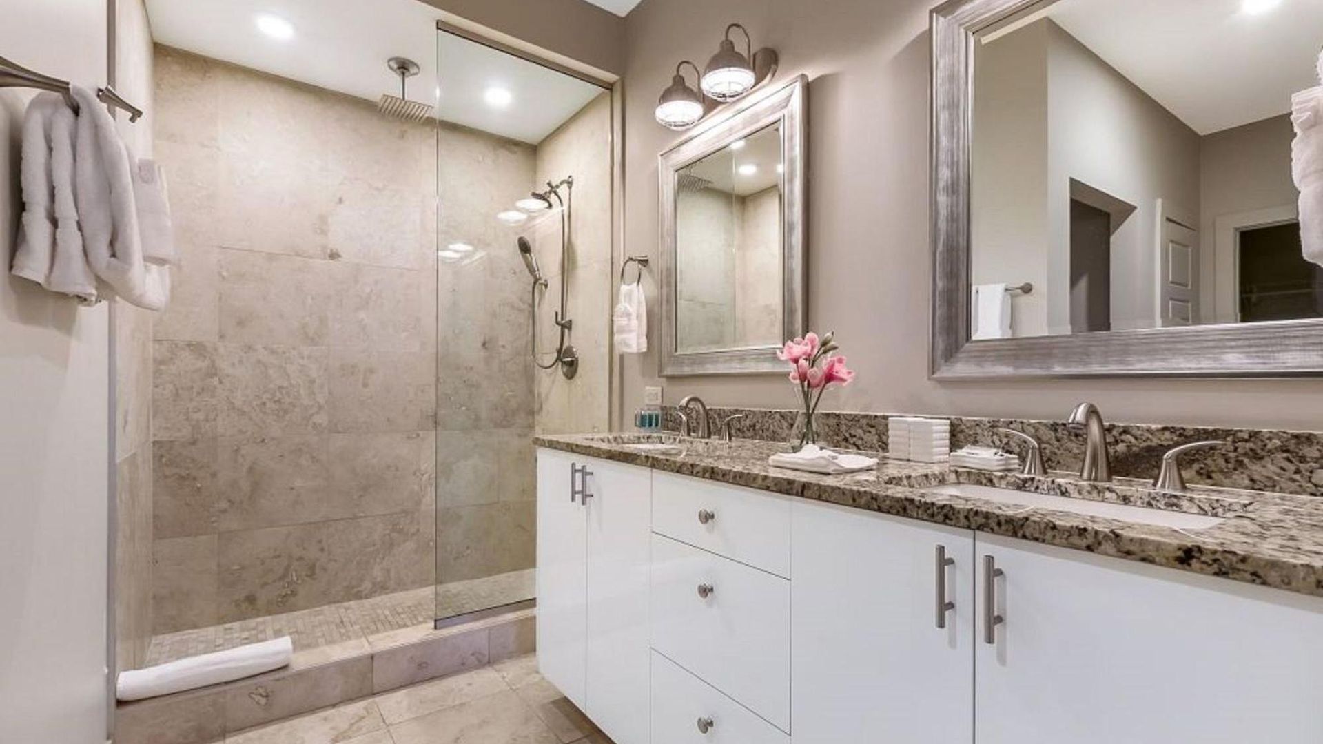 Apartment Upscale And Penthouses Close To Canal And Bourbon St New Orleans