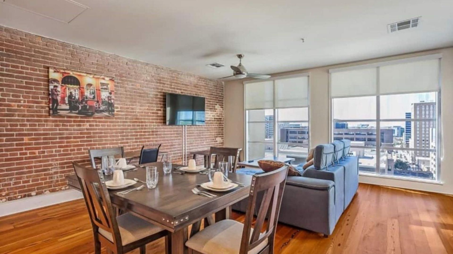 Upscale And Penthouses Close To Canal And Bourbon St