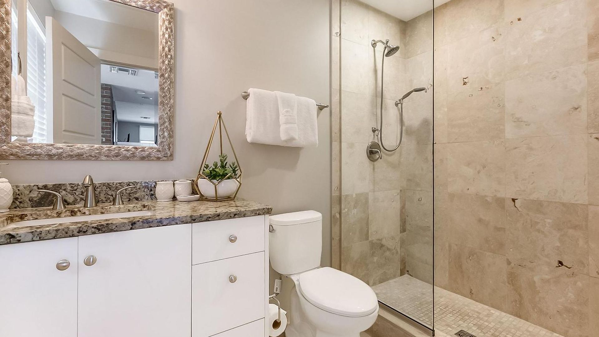Apartment Upscale And Penthouses Close To Canal And Bourbon St