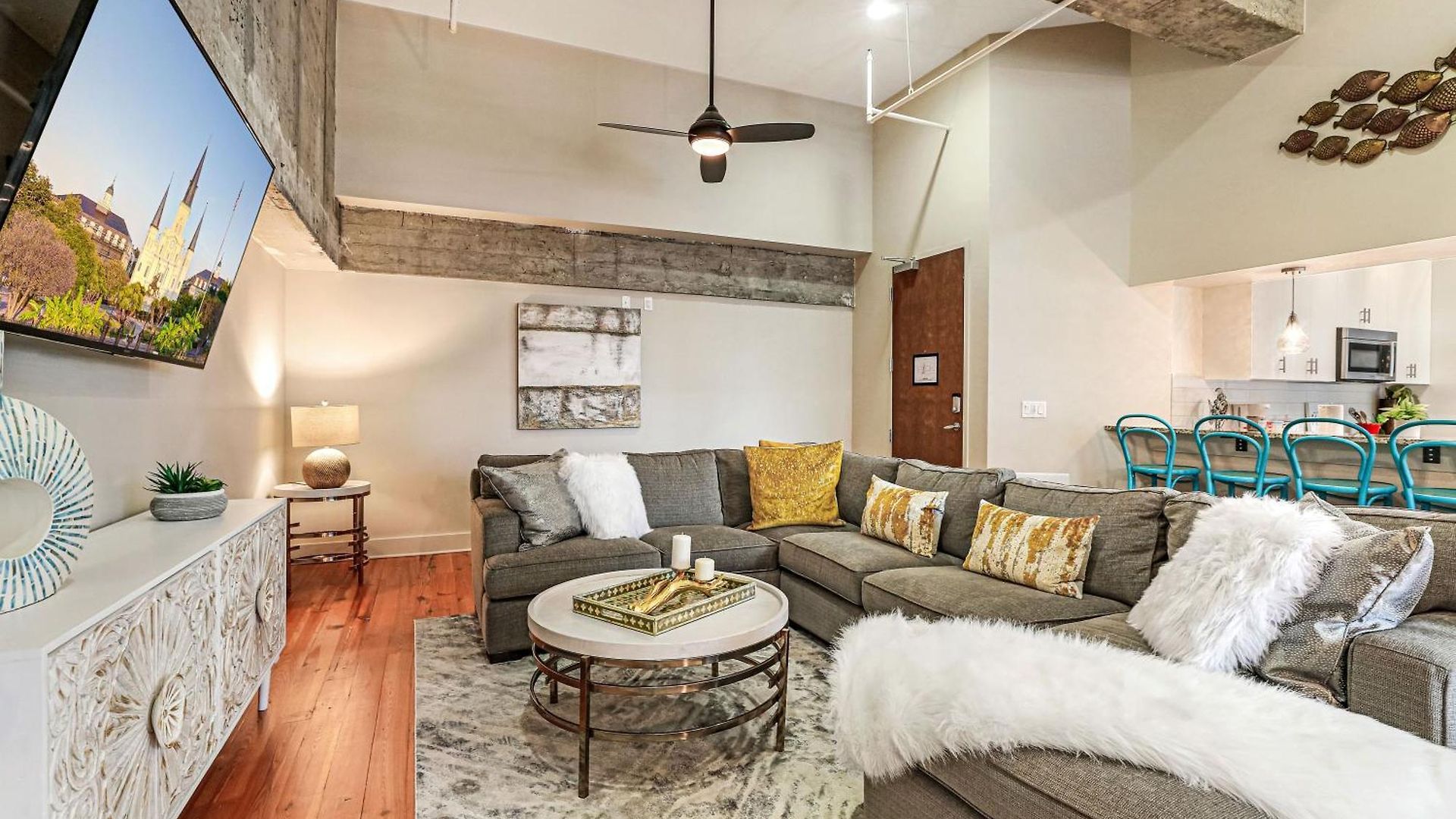 Upscale And Penthouses Close To Canal And Bourbon St Apartment *