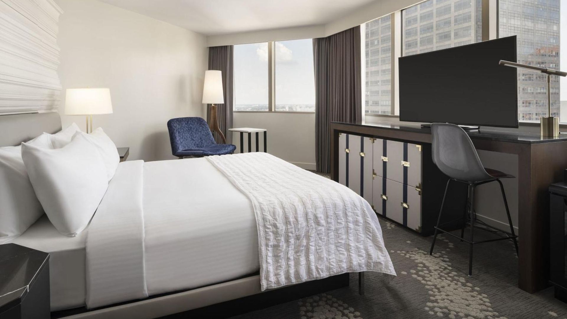 Le Meridien Hotel