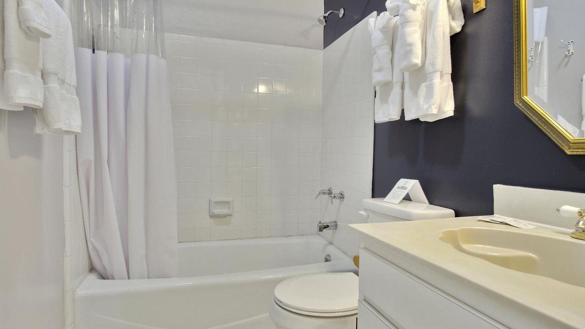 Rathbone Mansions Hotel