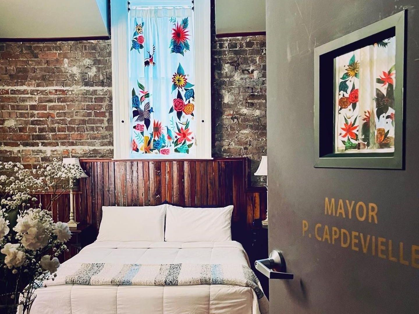 Bed & Breakfast At The Old Jail New Orleans
