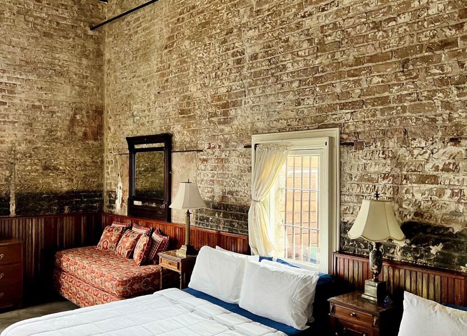 Bed & Breakfast At The Old Jail 3*